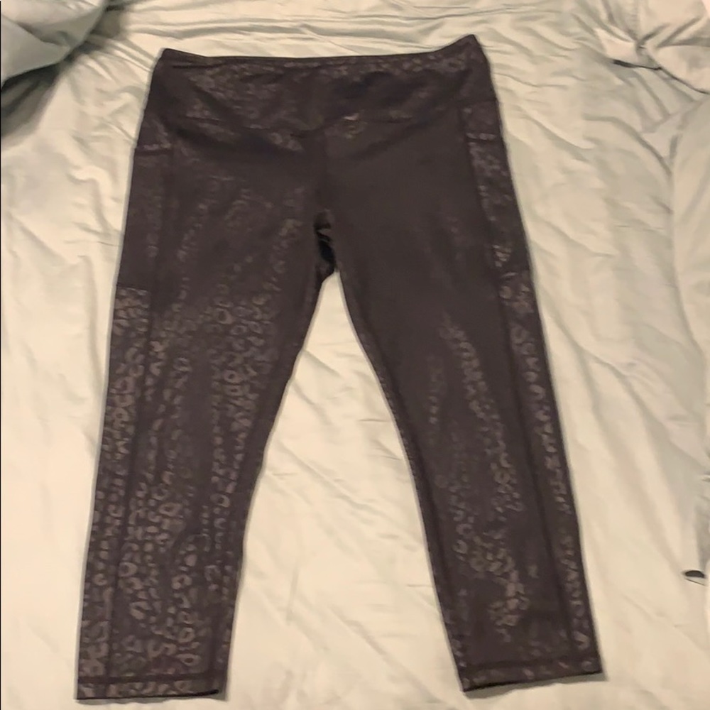 CVG black leopard capris